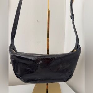 Madewell sling bag - Black crinkle patent leather